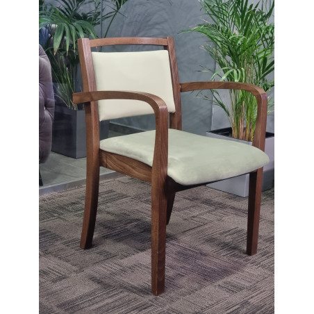 MERSO S124 Sztaplowane krzesło drewniane z podłokietnikami