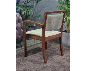 MERSO S124 Sztaplowane krzesło drewniane z podłokietnikami